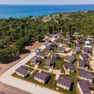 Prázdninový areál Eurocamp Mobile Homes At Campsite Park